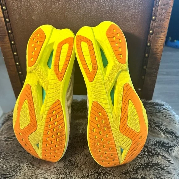 HOKA Match X2 Ultimate Speed Training Running Sneakers, Size 11.5 - Picture 6 of 14